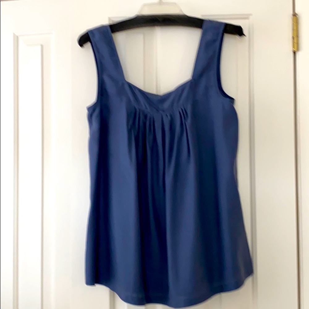100% SIILK MINNIE ROSE top NEW Never worn